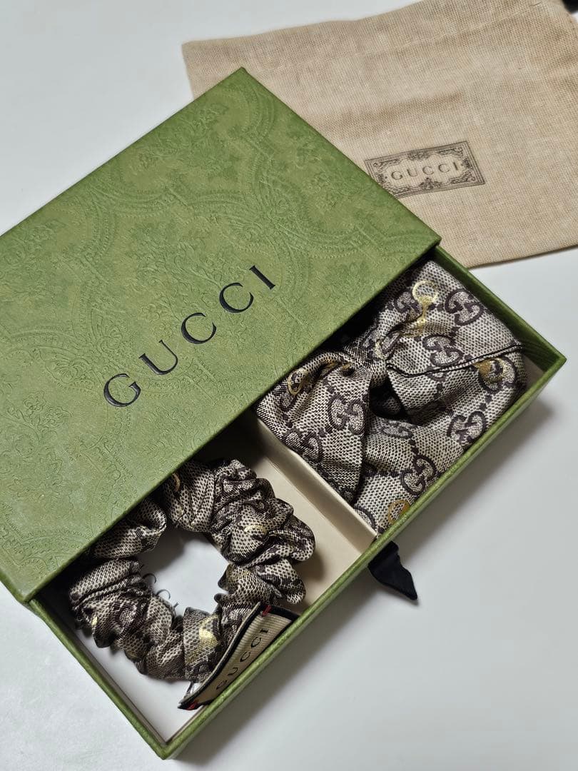 ★ぬーぴー★ GUCCI ヘアアクセサリー　シュシュセット