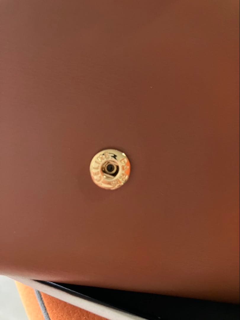 セリーヌトリオン　レザー　三つ折り財布