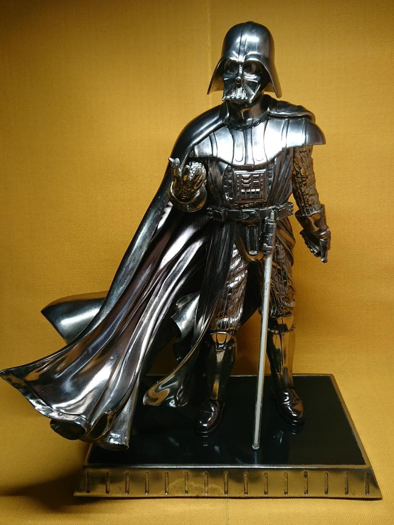 ダースベイダー　彫像　3.8kg　置物　インテリア　工芸品　美術品　A1036