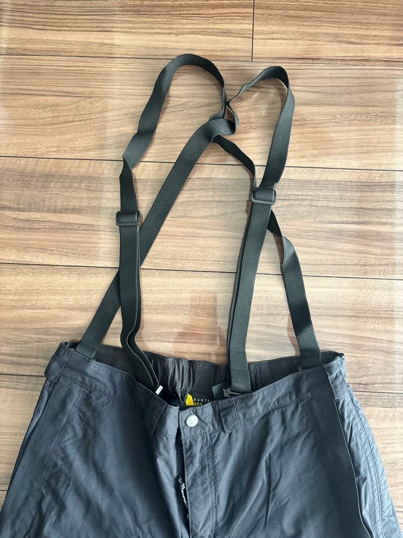 【美品】GOLDWIN・MOUNTAINHARDWEARスノーウェア Lサイズ
