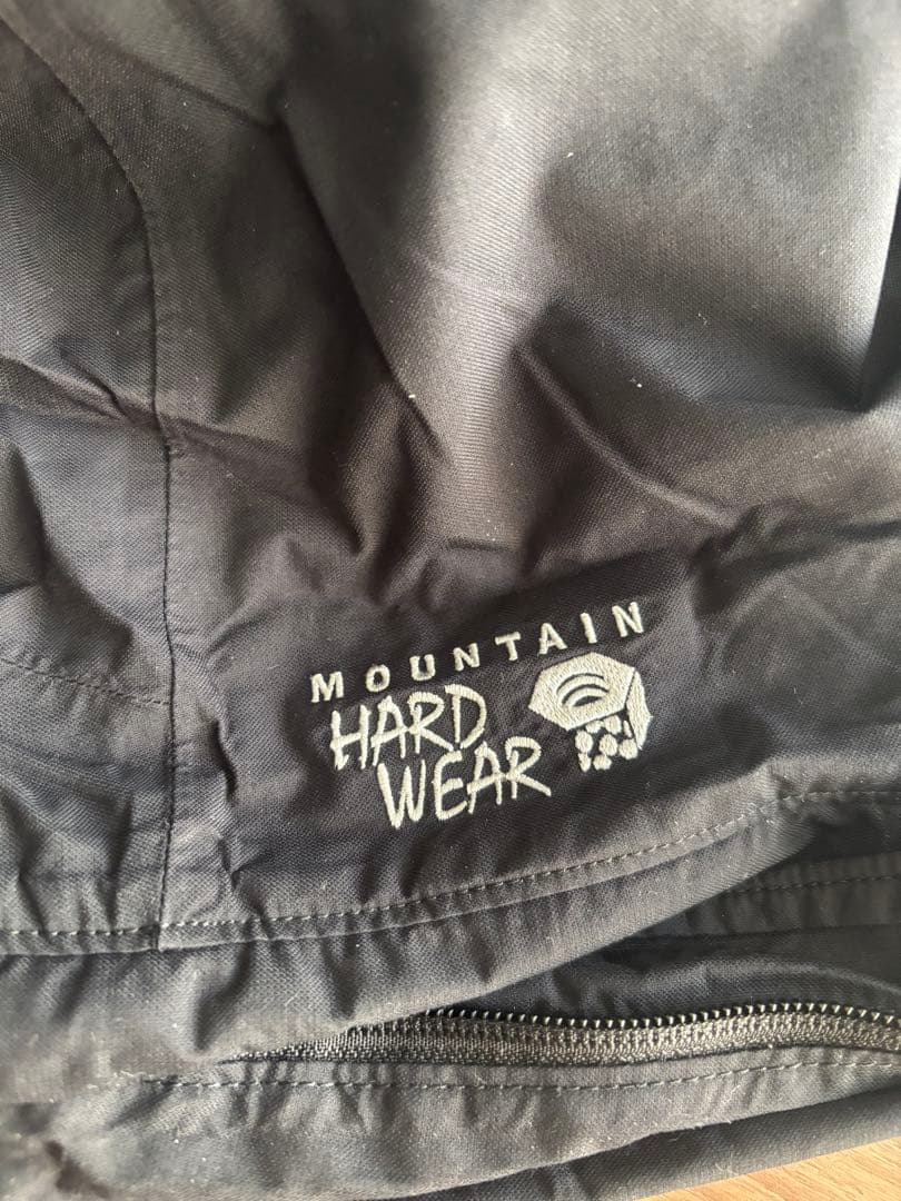 【美品】GOLDWIN・MOUNTAINHARDWEARスノーウェア Lサイズ