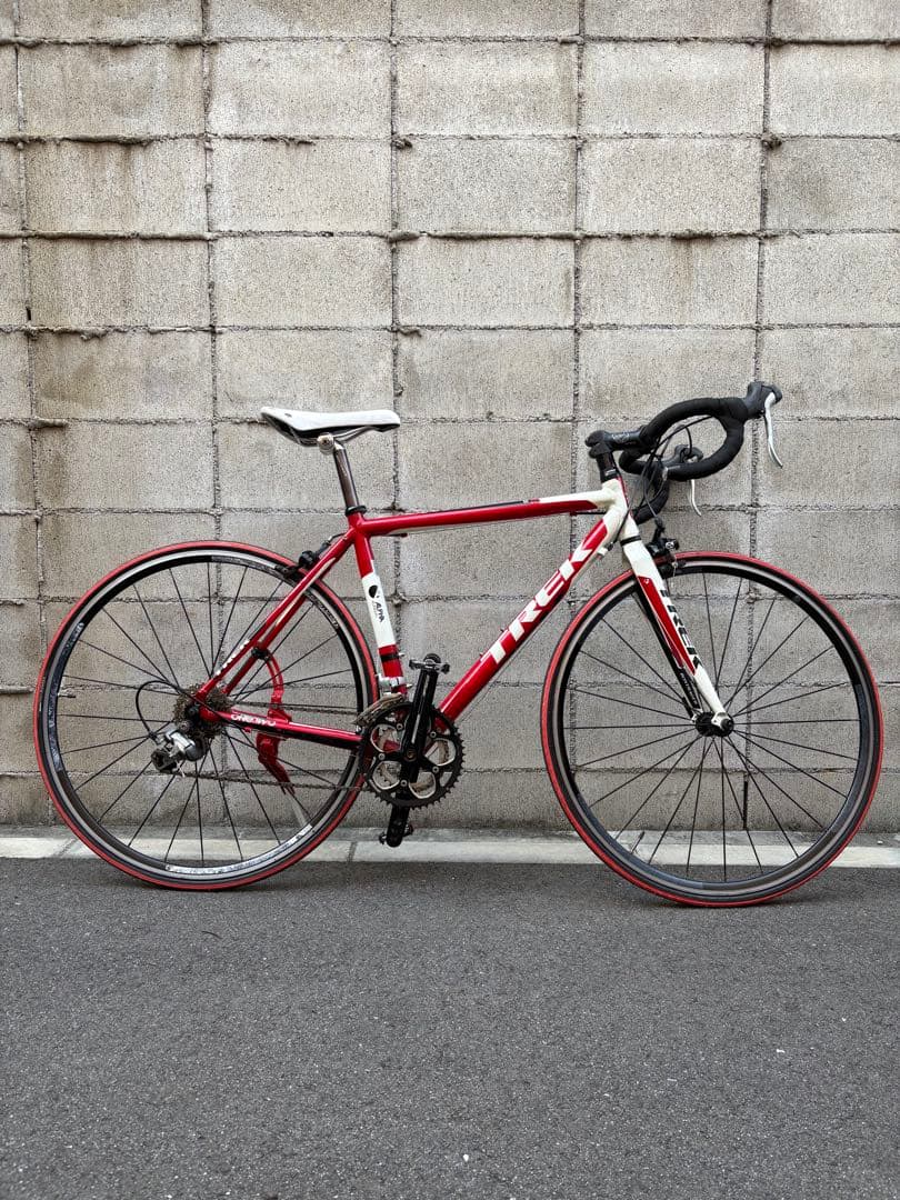 <両タイヤ新品>ロードバイク　トレック