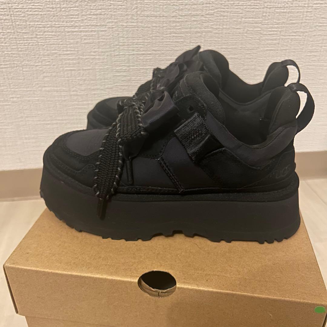 k*o様 UGG Astromel BLK 23cm