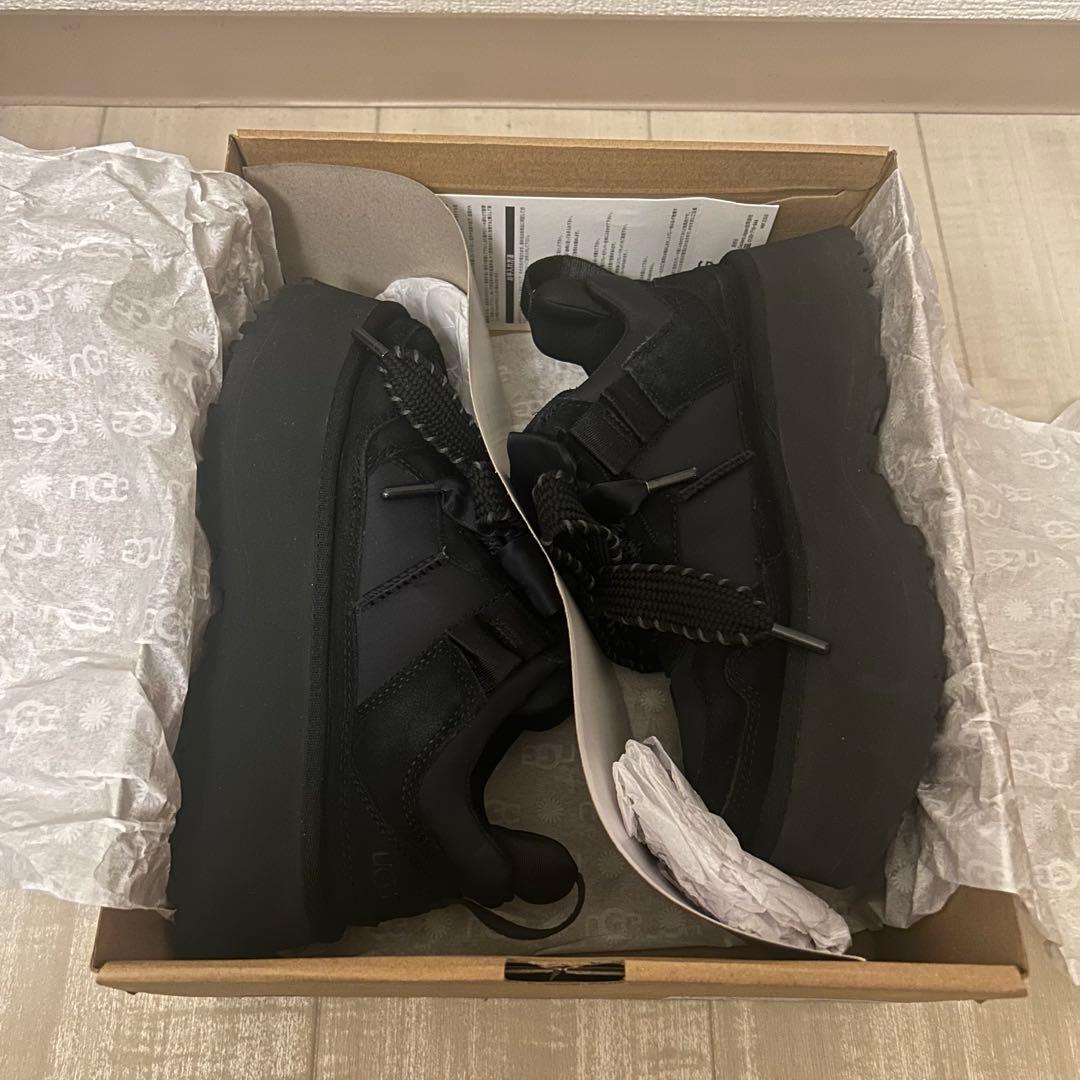 k*o様 UGG Astromel BLK 23cm