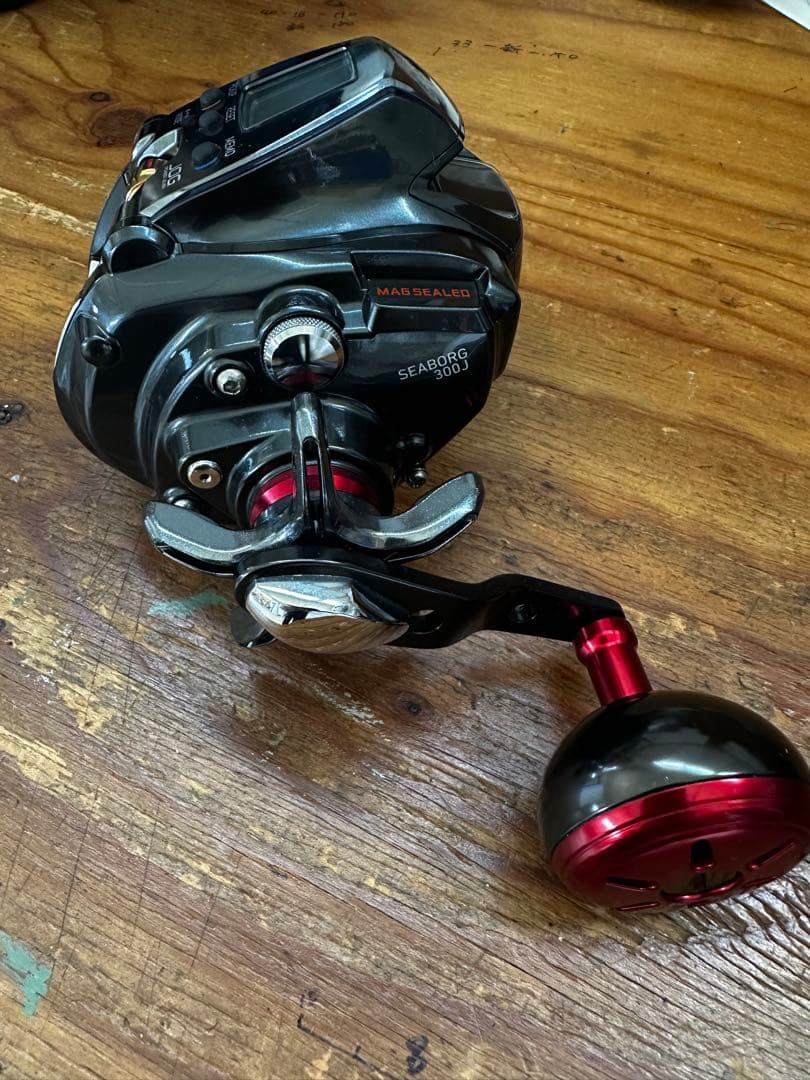 ダイワ　18シーボーグ300J バッテリー付き