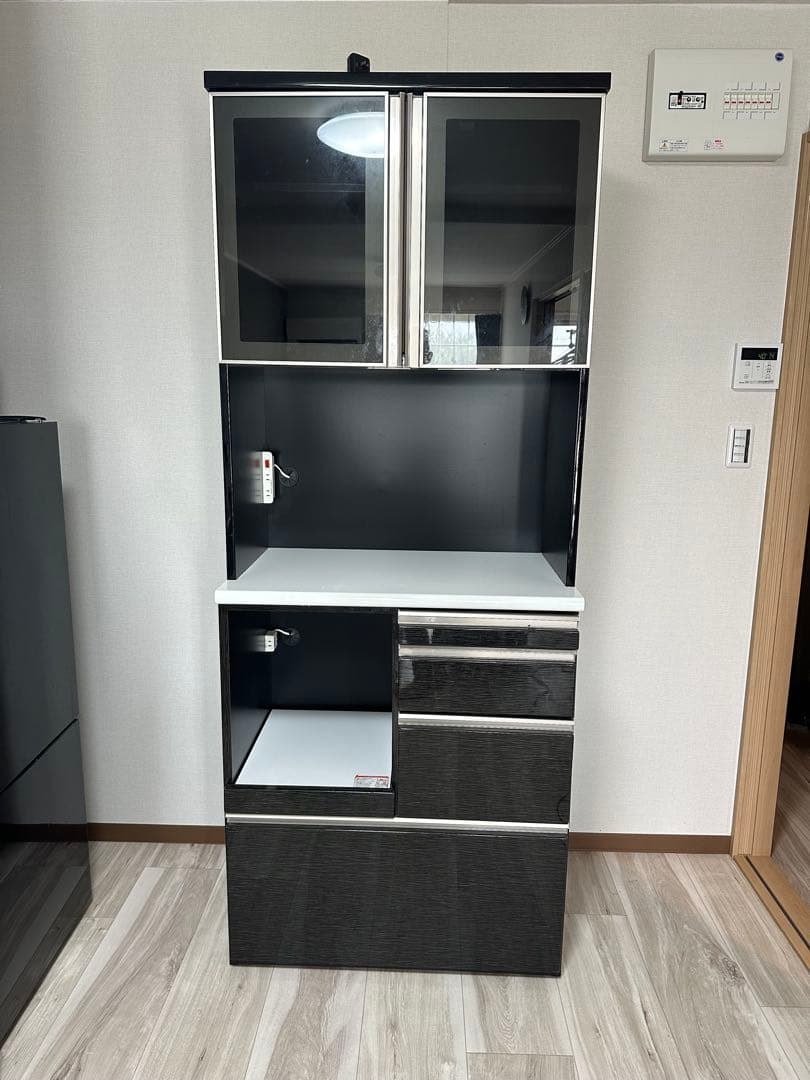 食器棚　キッチンボード　【直接引き取り希望】