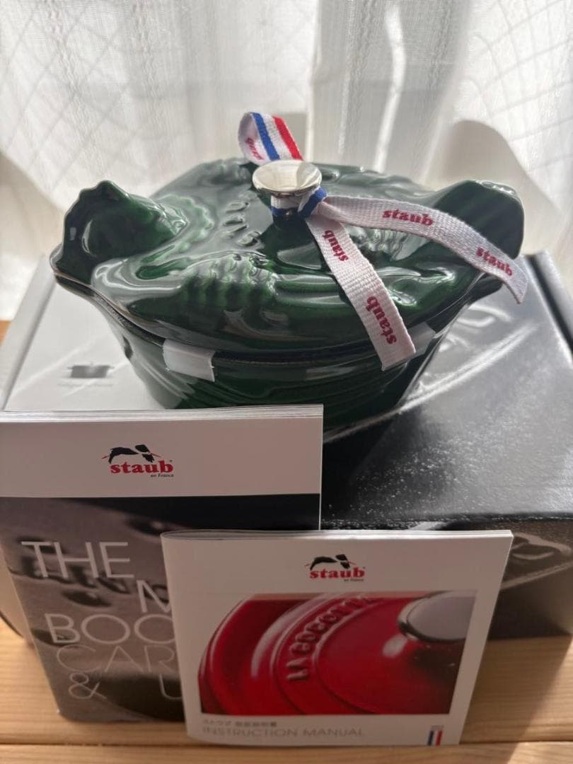 新品未使用 ストウブ スモールチキン 11 cm チキンココット