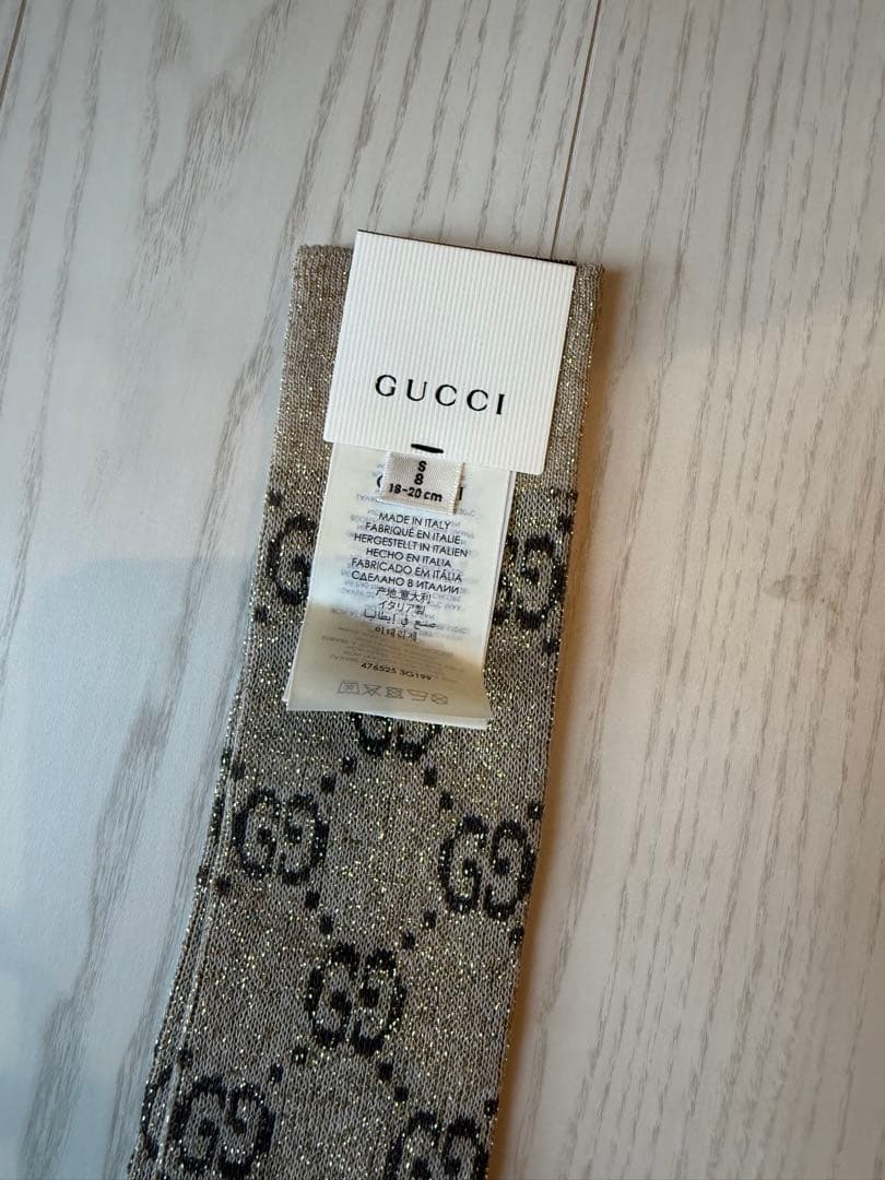 GUCCI GGロゴデザイン ベージュソックス