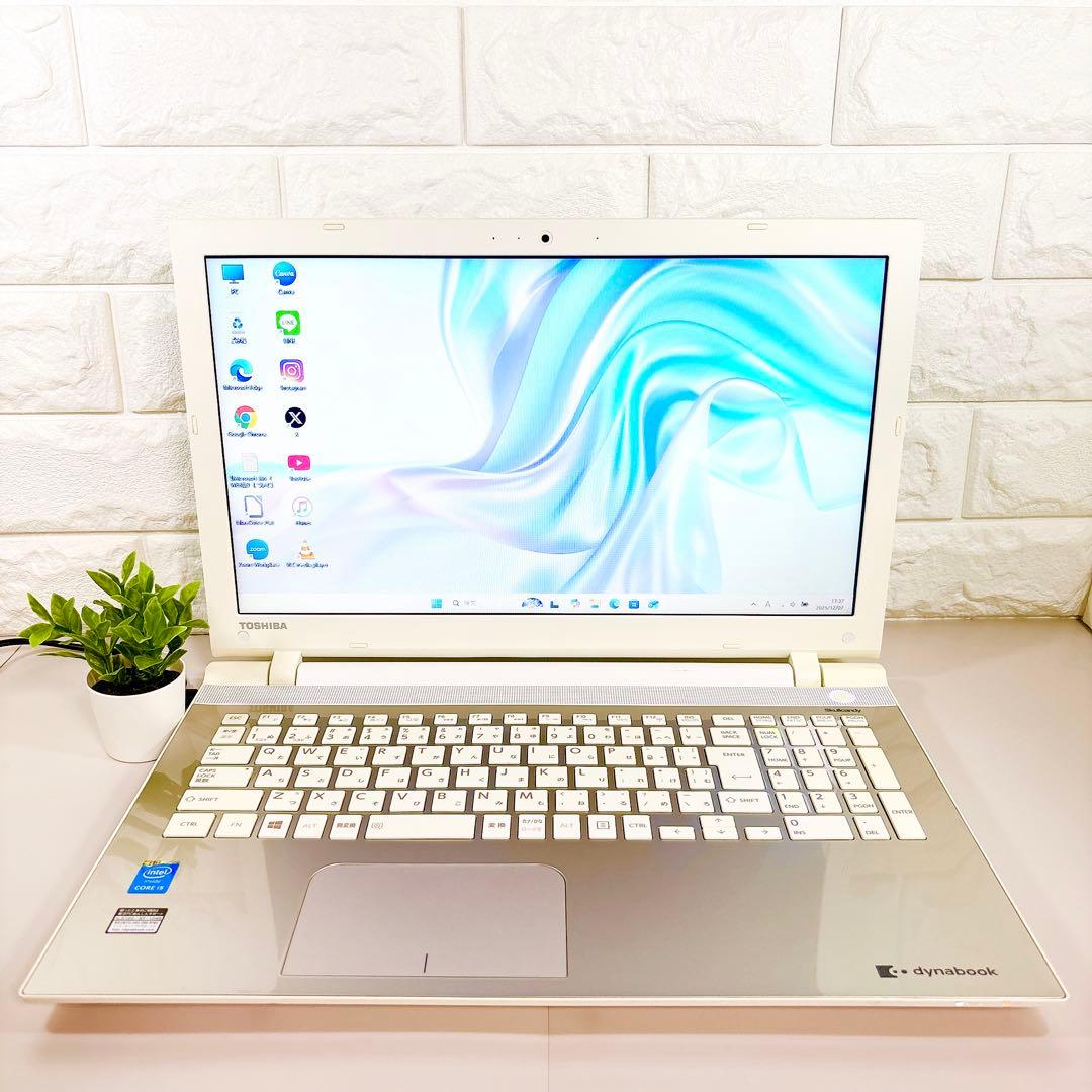 SSDで快適動作✨Core i5 メモリ8GB カメラ ノートパソコン 東芝