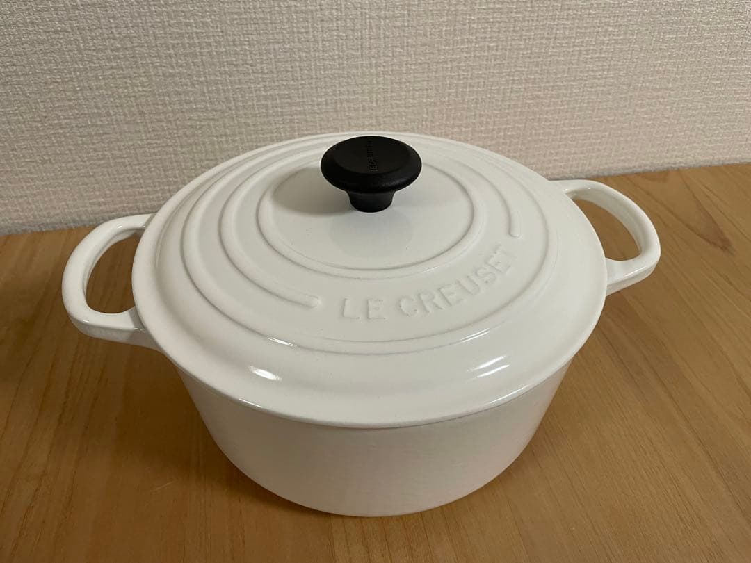 ル・クルーゼ　シグニチャーココットロンド　ホワイト22㎝