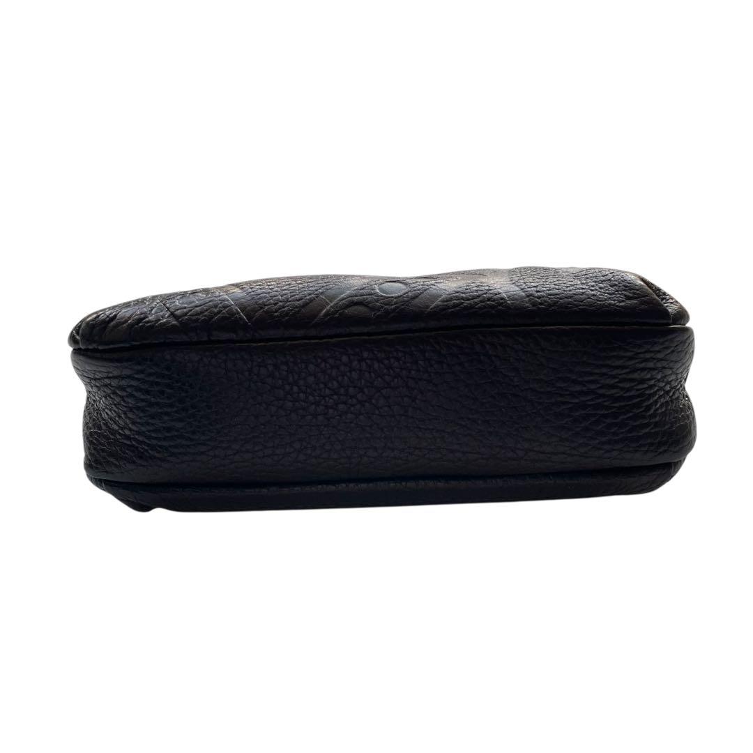 美品 ヴィヴィアンウエストウッド レザー ポーチ オーブ 廃盤モデル