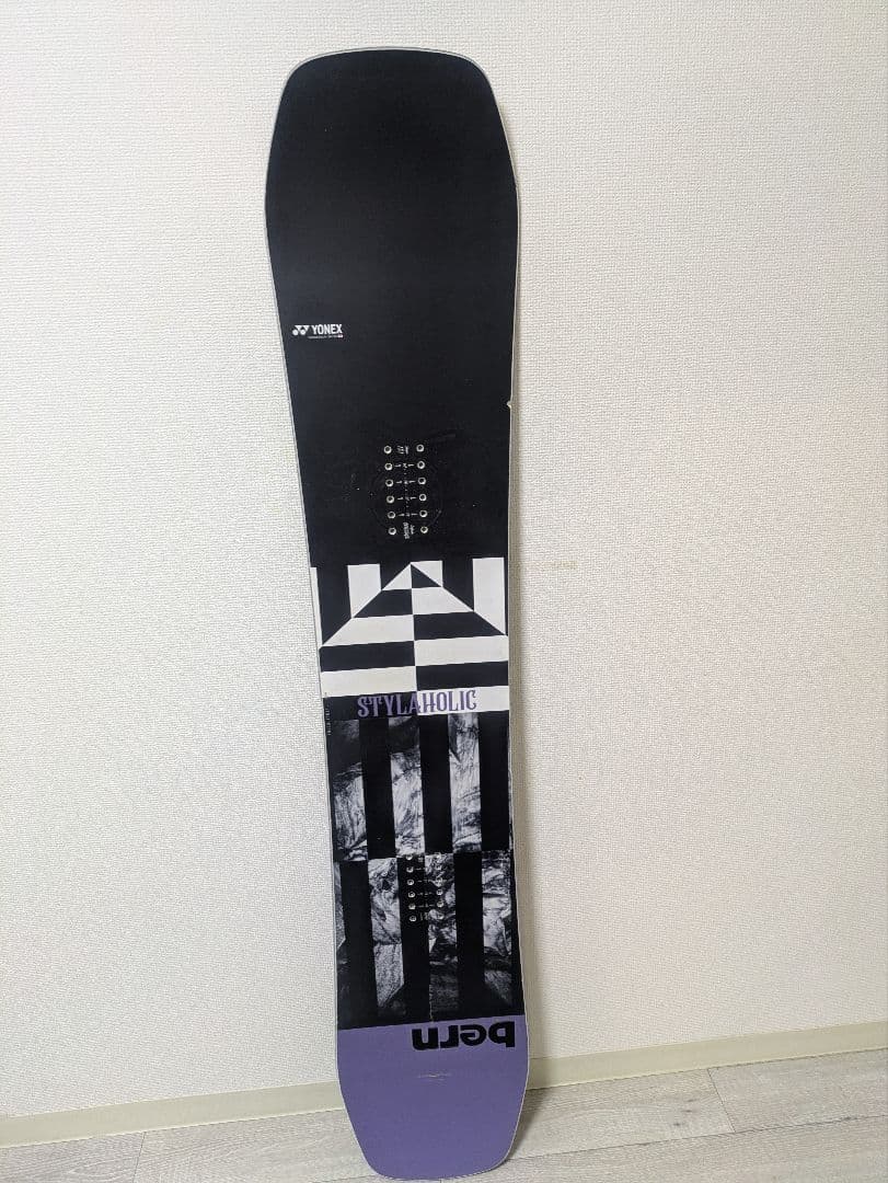 ま*す様 【美品　使用回数少】YONEX　STYLAHOLIC　151