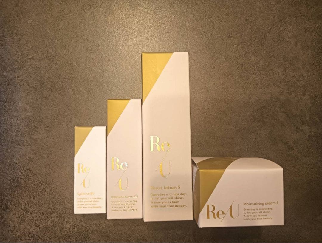 Re/U モイスチャライジングクリーム 5 スピカイン80