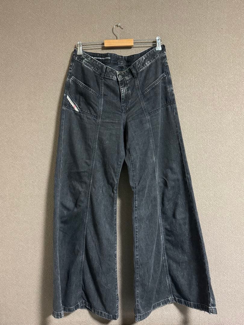 DIESEL FLARE JEANS D-AKII 068HN レングス30