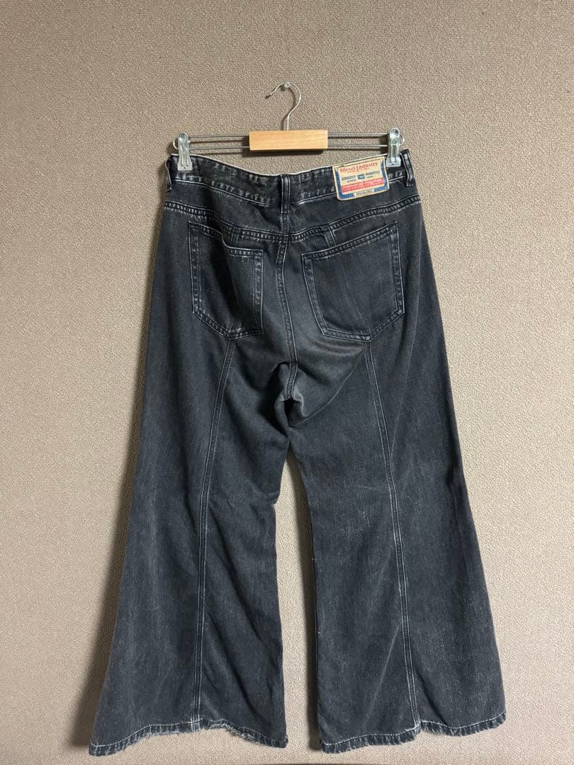 DIESEL FLARE JEANS D-AKII 068HN レングス30