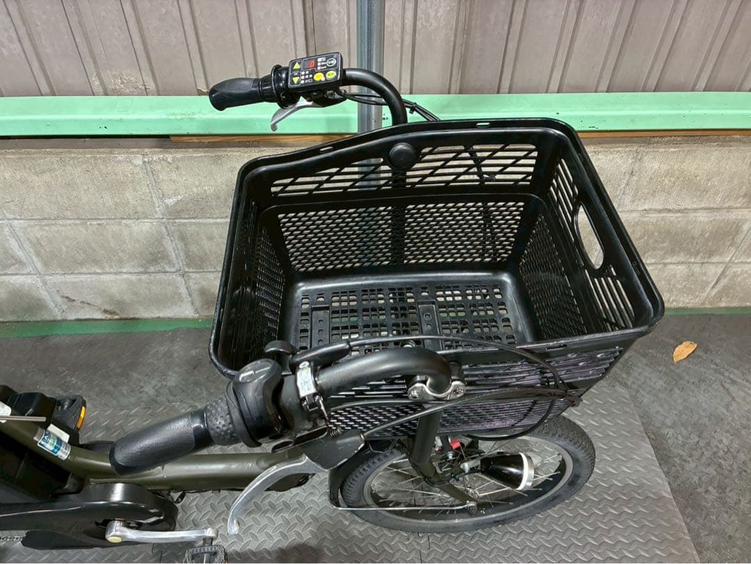 №8688 電動自転車　ブリヂストン　アンジェリーノ　20インチ カーキ