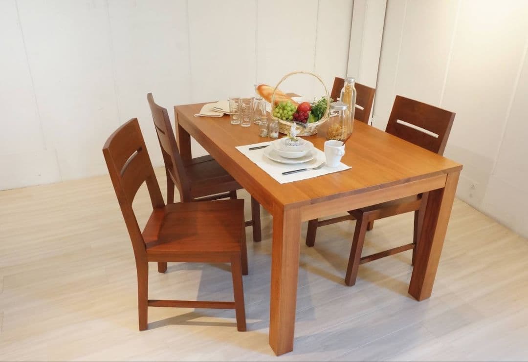 【新品】LOIS ダイニングテーブル 150