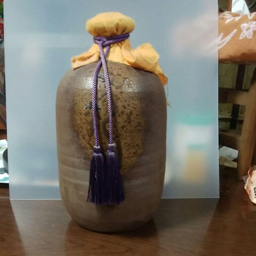 プロフ必読❄備前焼の壺(高さ25㌢)送料込みに致しました