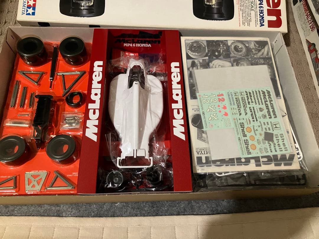McLaren MP4/6 HOND 1/20 プラモデル