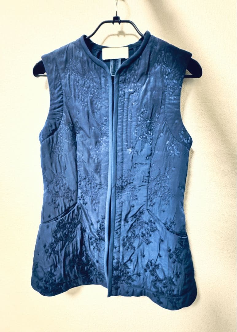 Mame Kurogouchi マメ キルトジャガード ノースリーブ ベスト