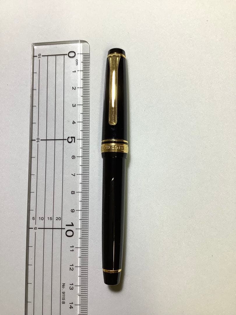 セーラーの万年筆　プロフェッショナルギア スリム 金【おまけ付き】