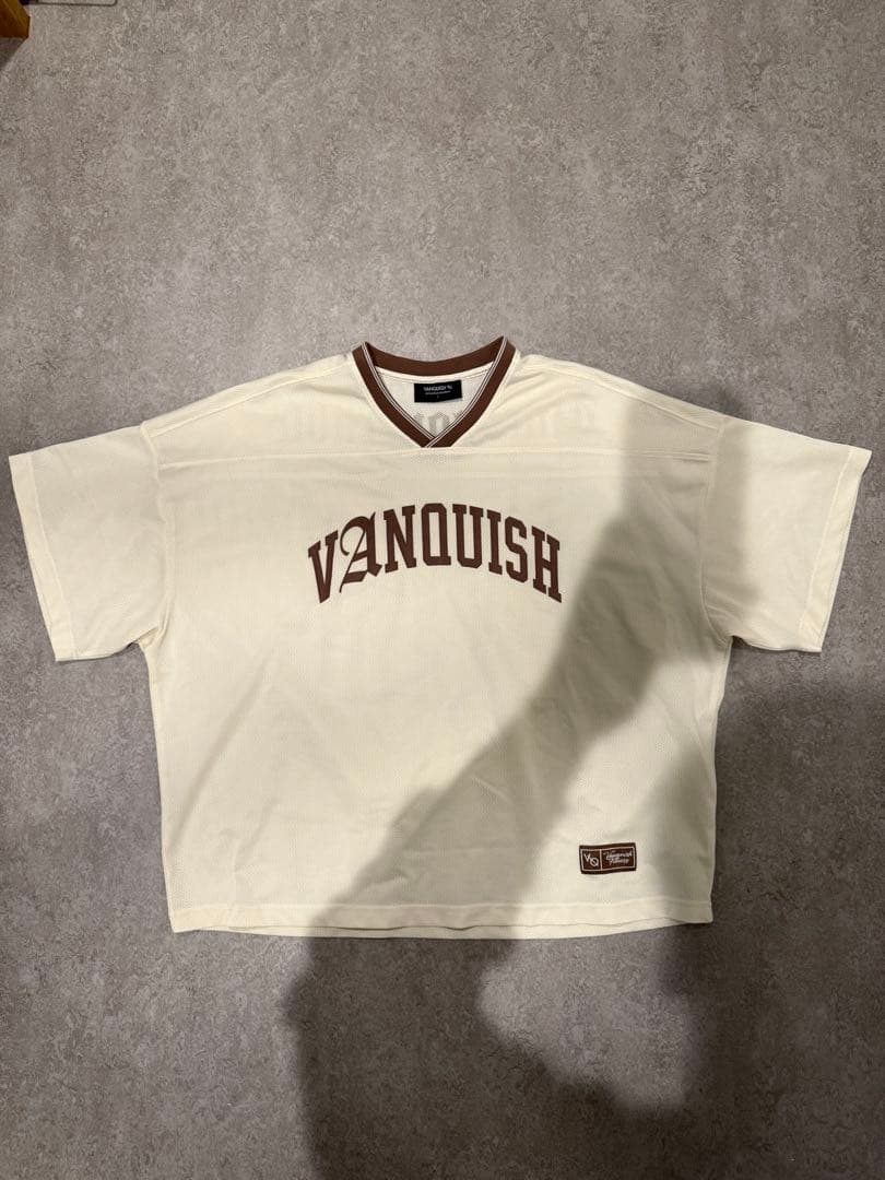 VANQUISH ヴァンキッシュフィットネス　オーバーサイズ