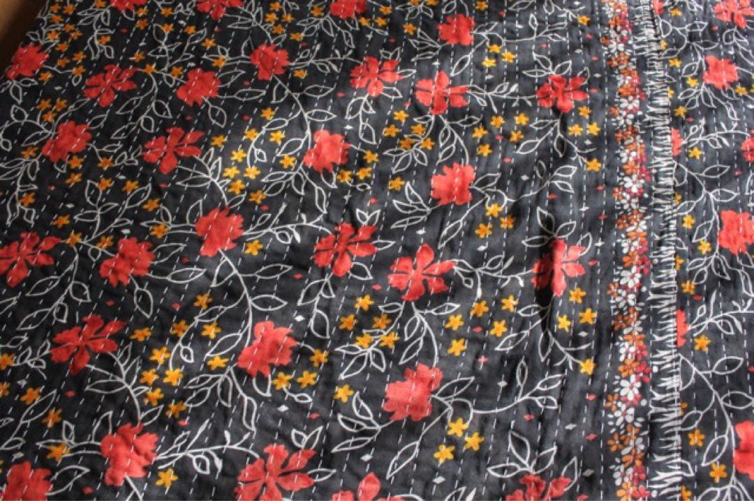 ビンテージカンタキルト◯ブラックフラワー◯139×216cm