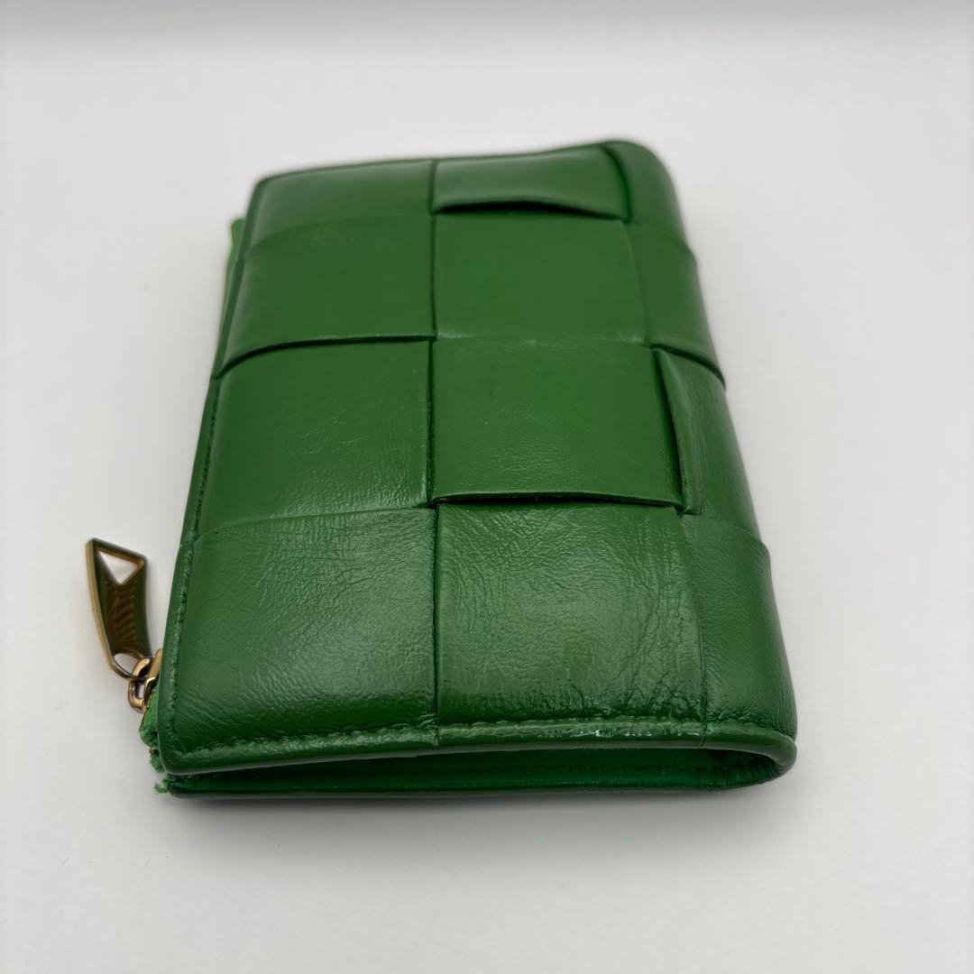 ◆正規品◆現行ボッテガ・ヴェネタカセット ミディアム 二つ折りウォレット