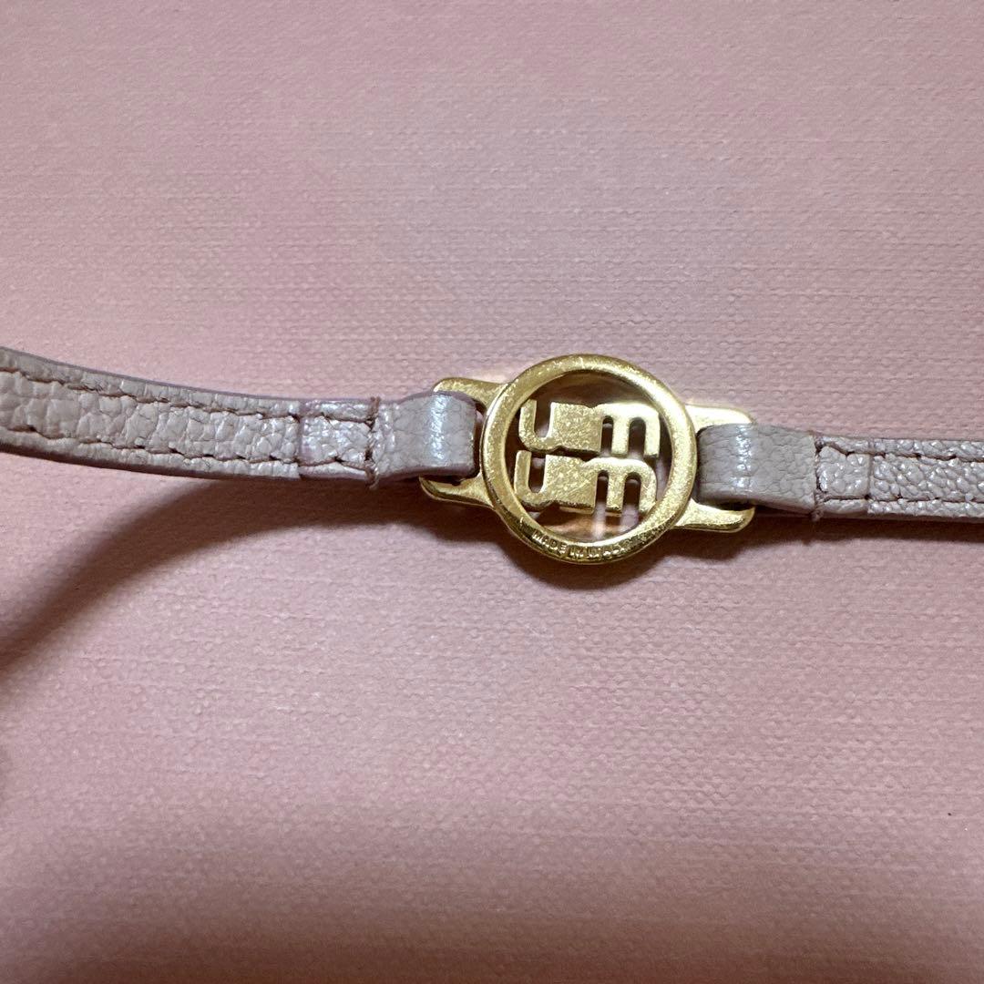 miu miu ライトピンク レザーブレスレット