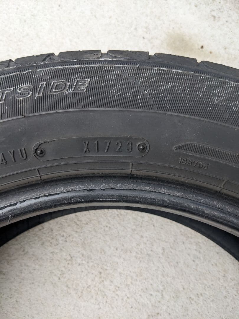 175/65r15 ダンロップ 23年製 タイヤ4本