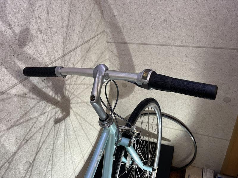 自転車本体 Manhattan SR700 8s