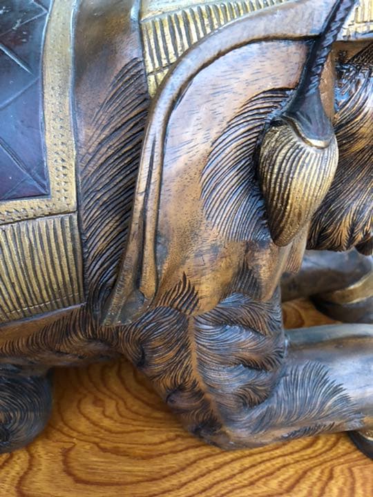 ◆処分値　圧巻の一刀彫り　大きな　象の置物