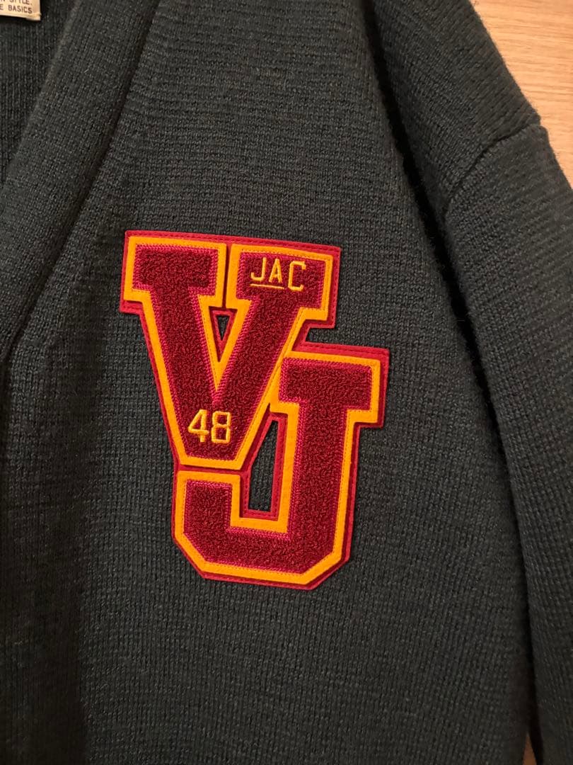 アンスクリア　VanJac inscrireグリーン カーディガン　ビショップ