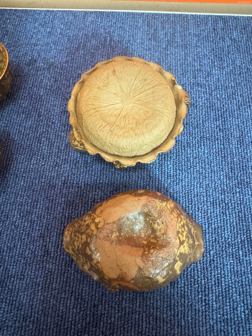 1684備前焼？　蓮に蟹細工　茶器セット　湯呑1客　湯冷し1客　湯呑5客　茶櫃付