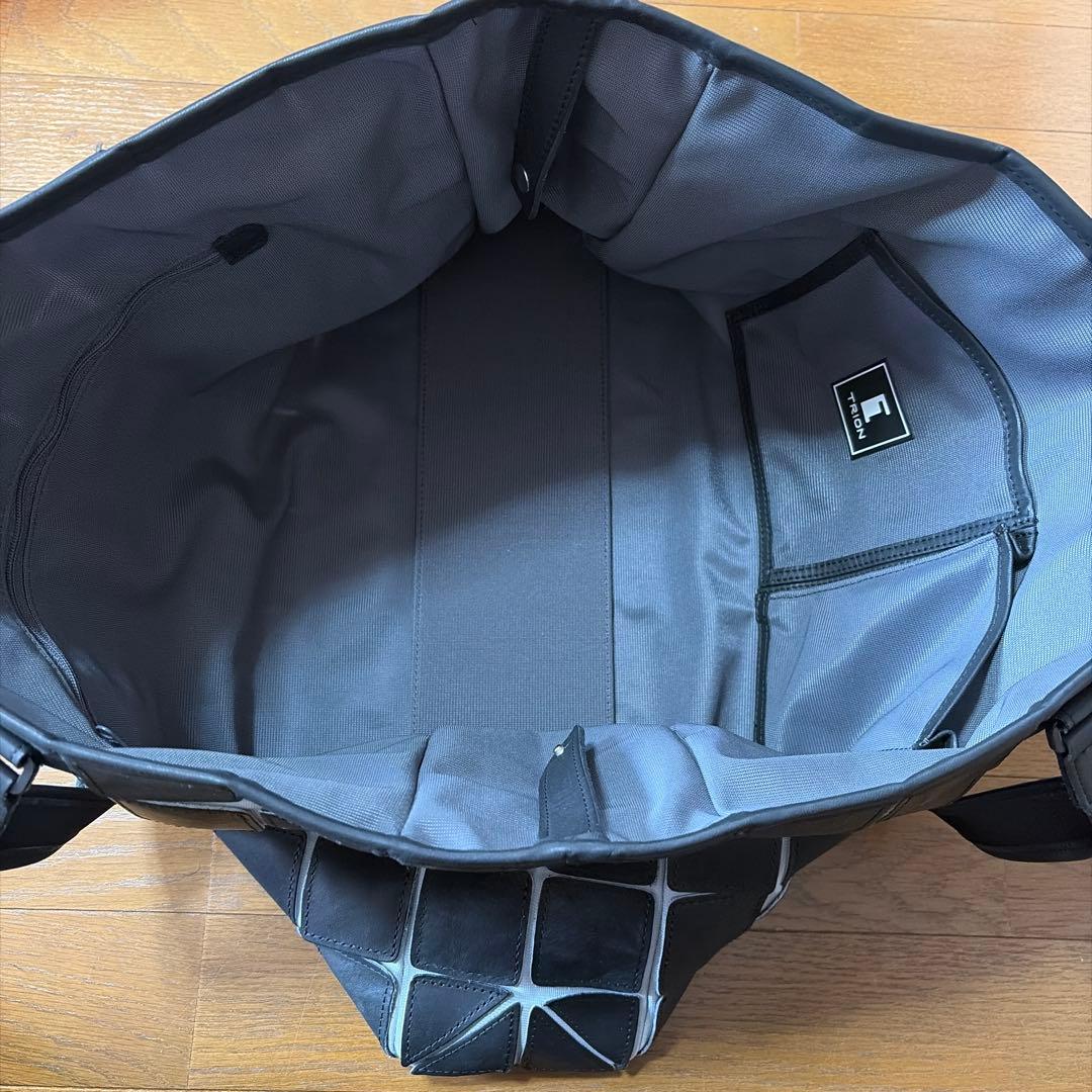 ワ*ロ様 トライオン　トートバッグ