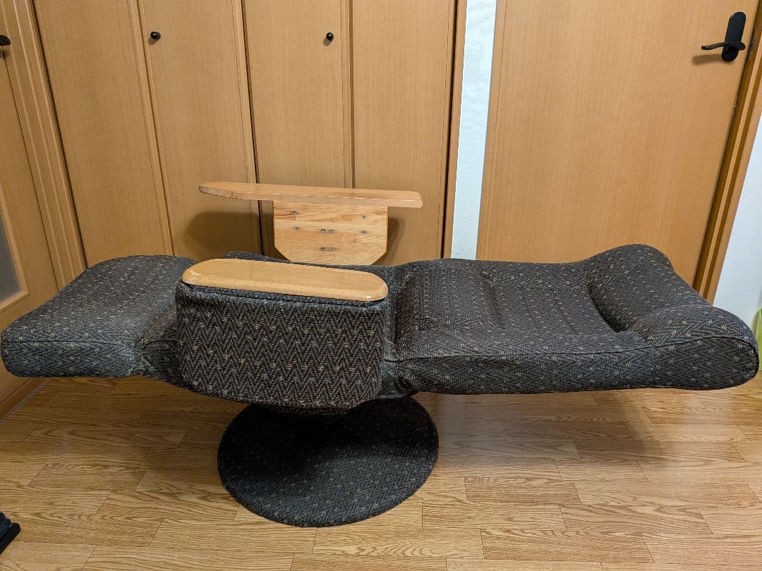 リクライニングチェア オットマン フルフラット 椅子 アームレスト