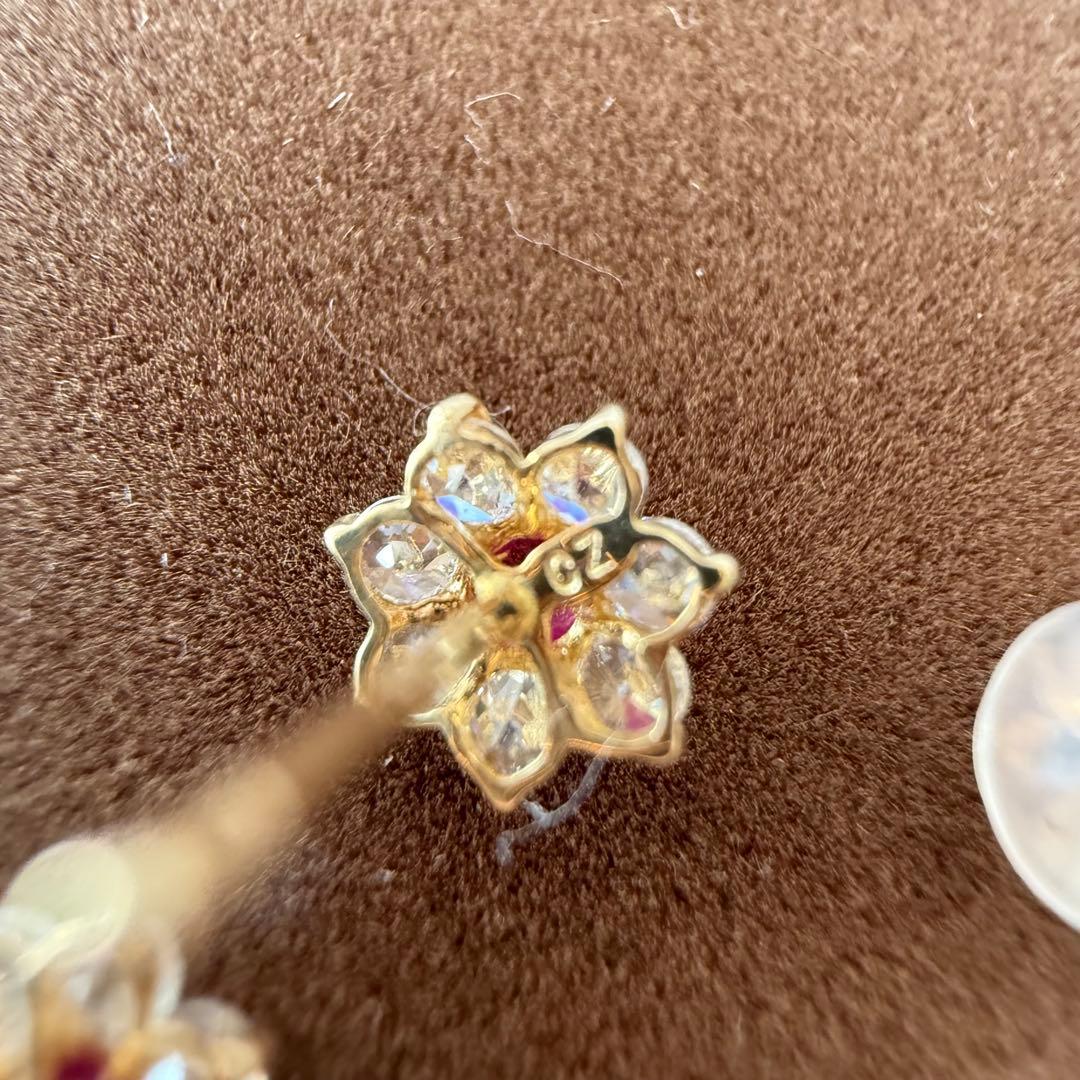 くーちゃん　K10 ルビー　キュービックジルコニア　フラワー　ピアス