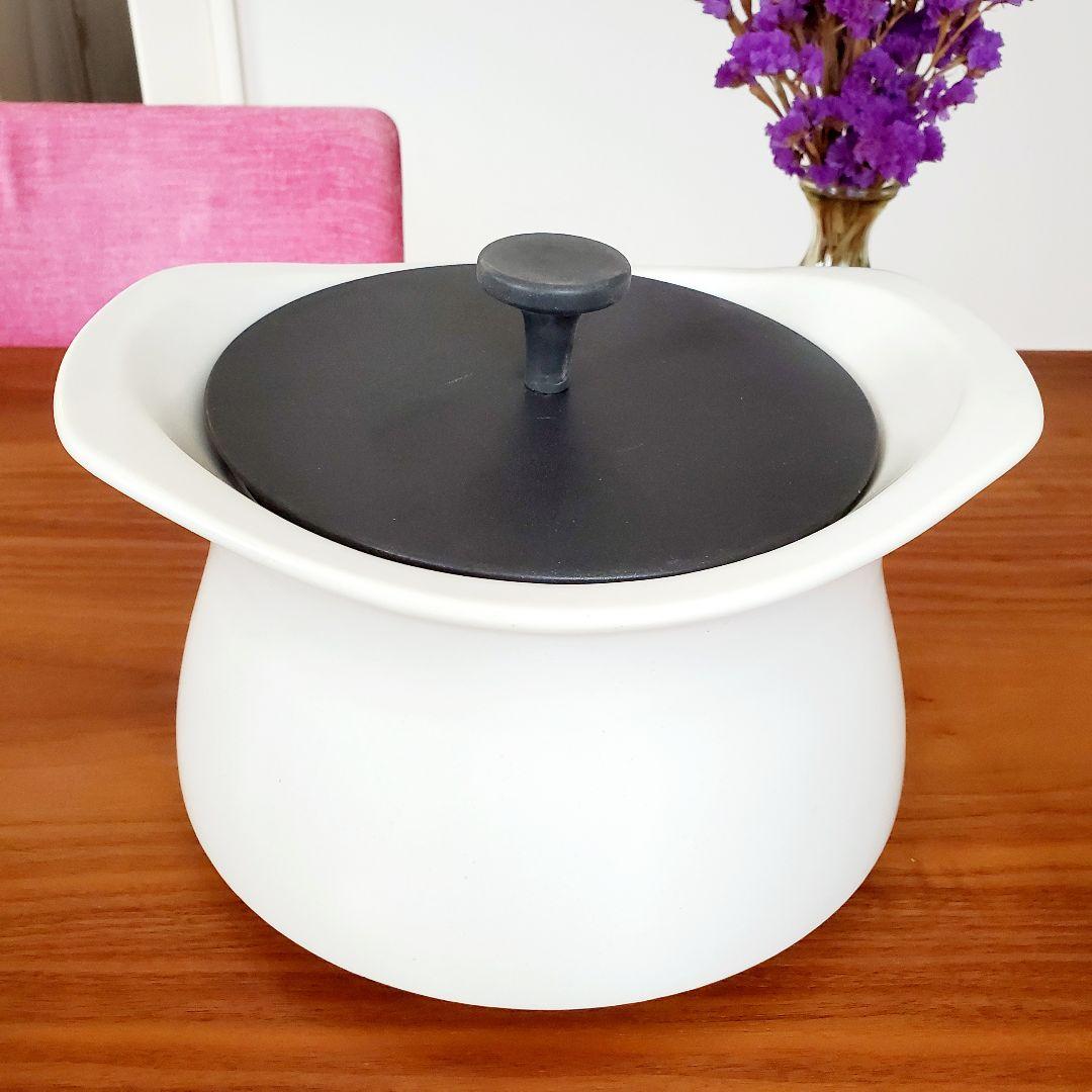 【新品未使用】【匿名発送】モラトゥーラ　ベストポット　無水鍋　土鍋　ホーロー