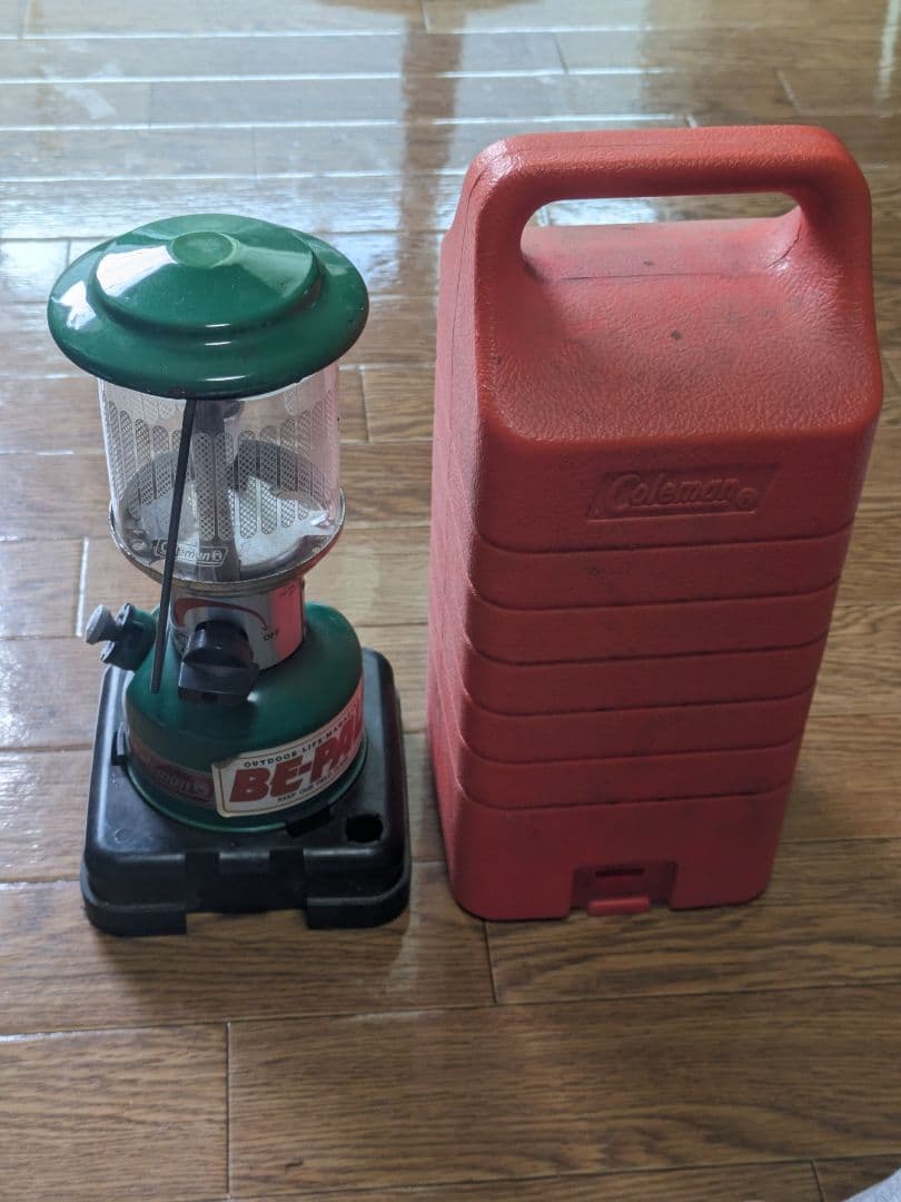 Coleman　ランタン　1996 02月製造