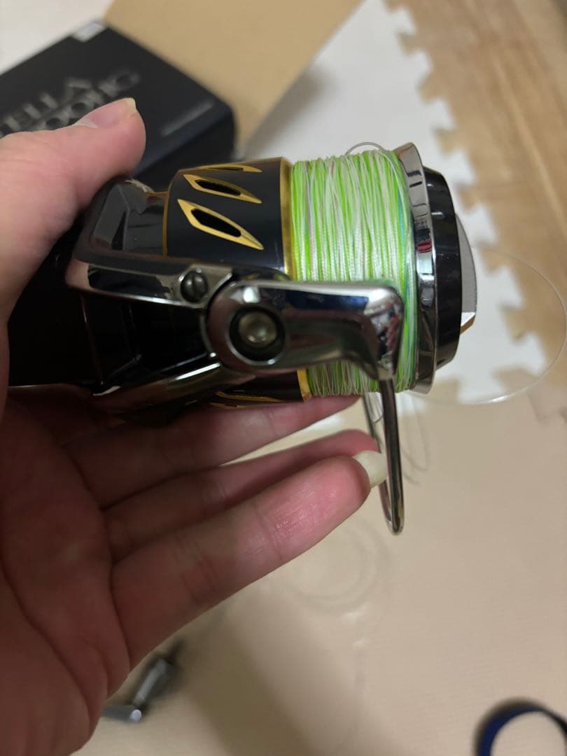 13STELLA sw5000hg スピニングリール