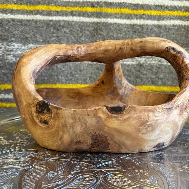 特大　オリーブの木　バスケット芸術品　勇敢なる姿　特大 約28cm