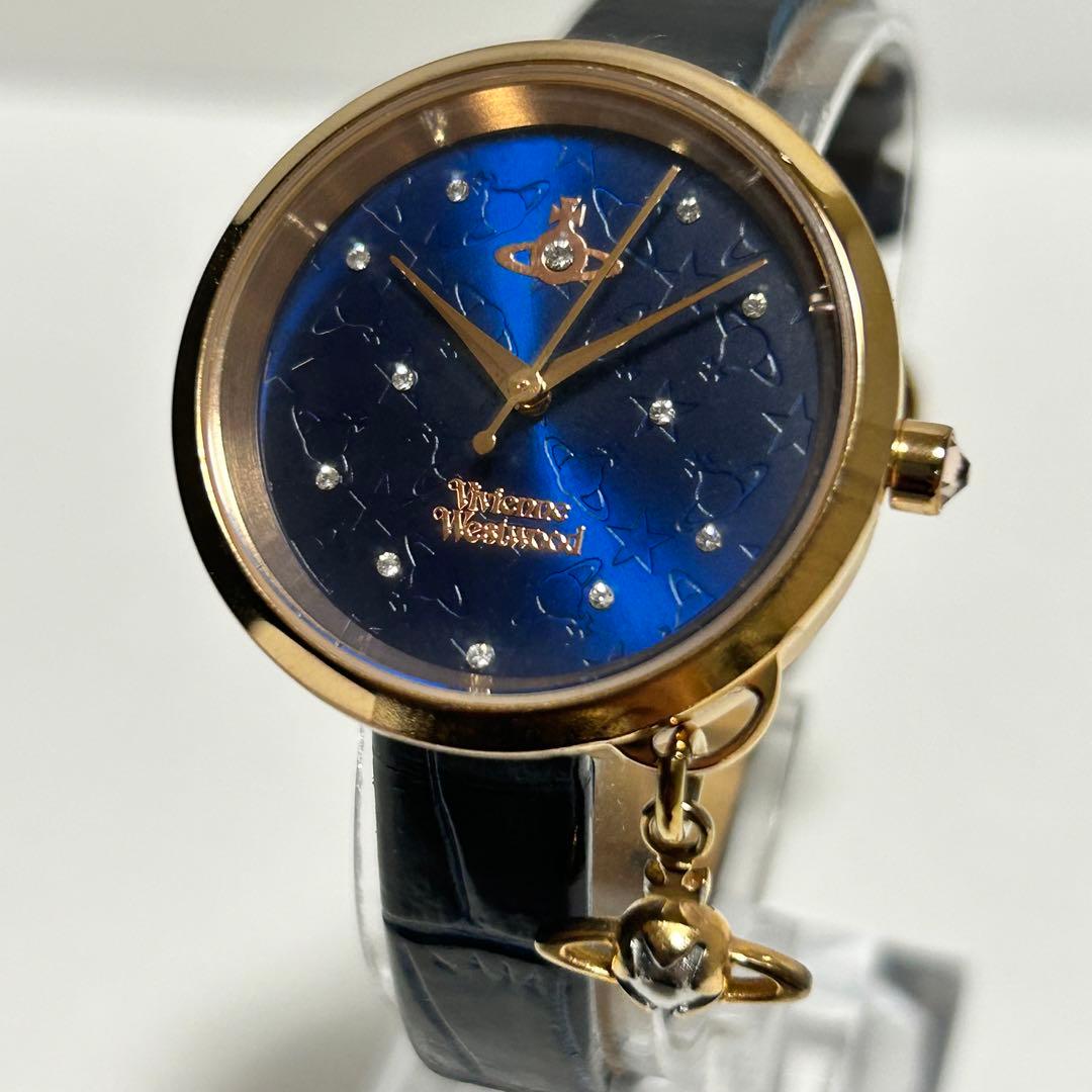 稼働 ヴィヴィアン Vivienne Westwood オーブチャーム 腕時計