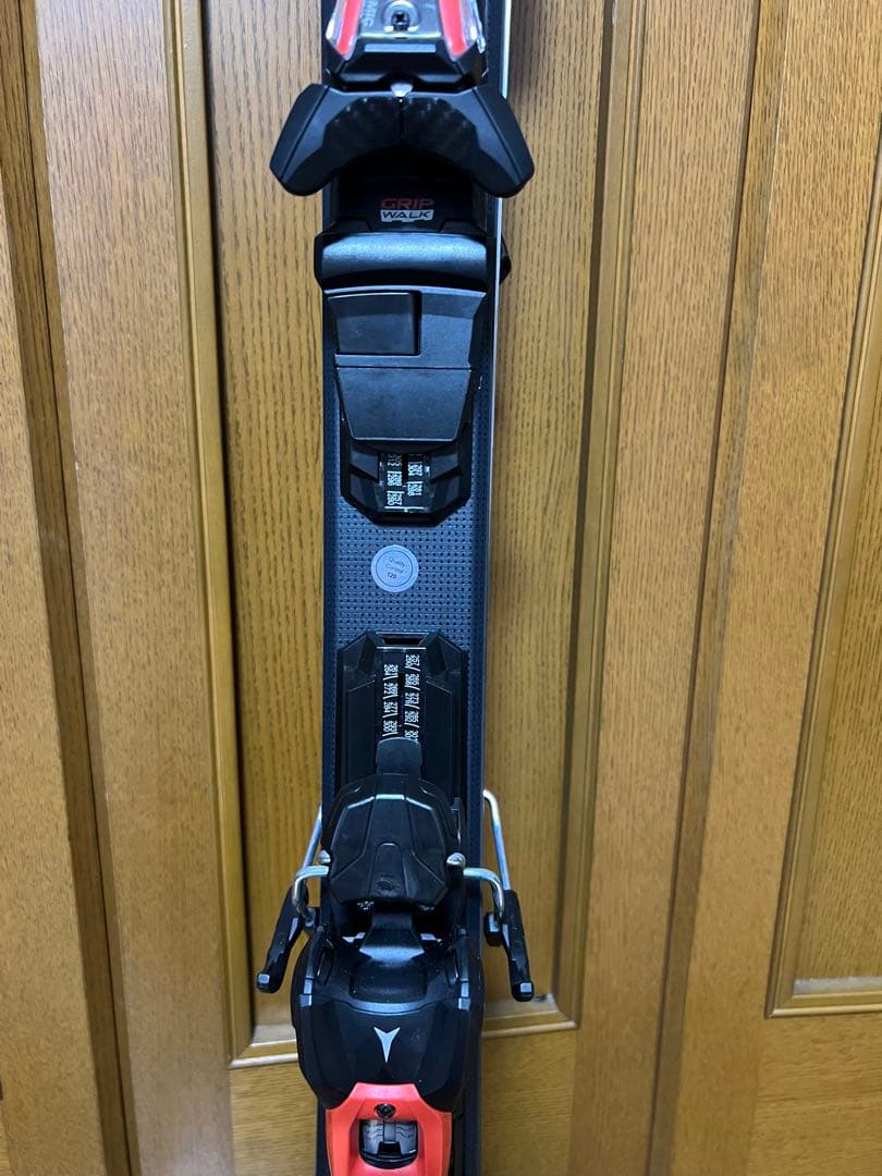 未使用品　ATOMIC REDSTER SC スキー