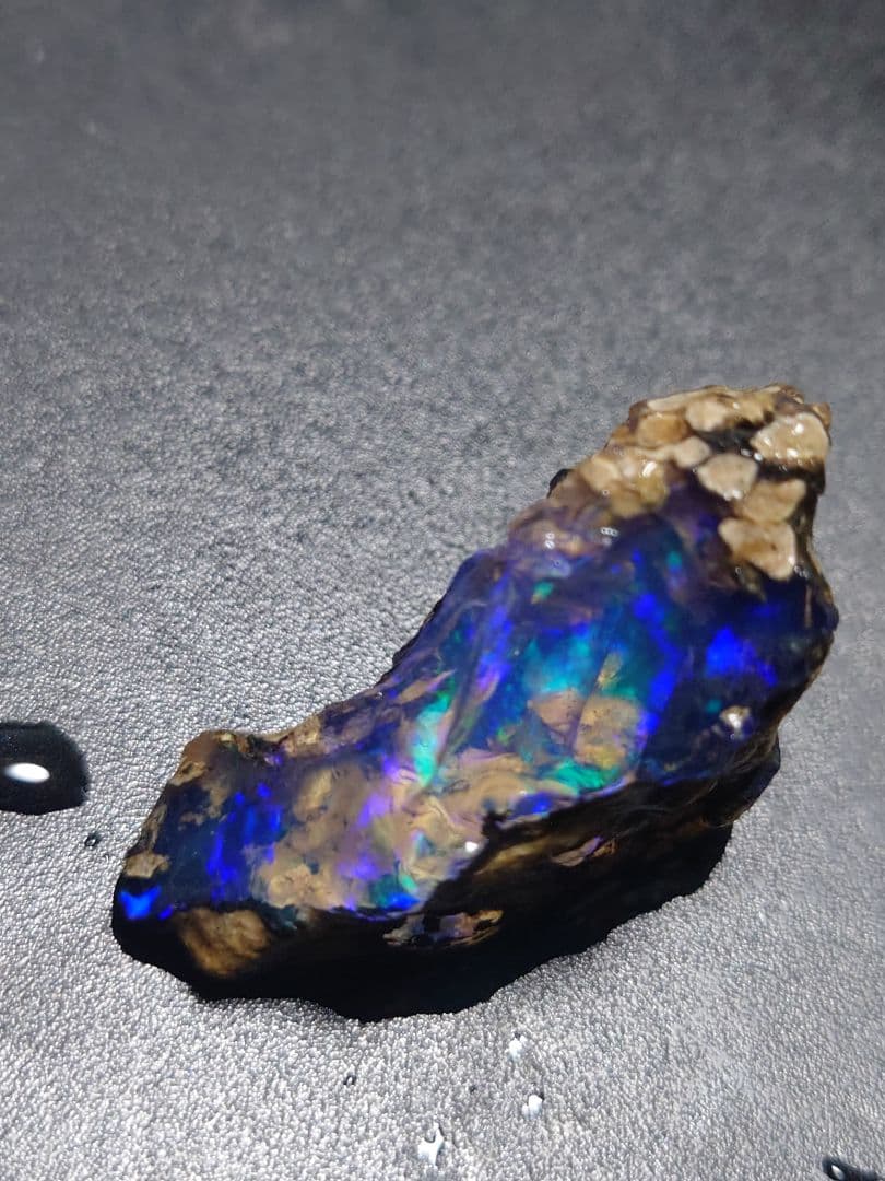 A*e様 エチオピア　オパール　青　ブルー　原石　49ct 標本　鉱石