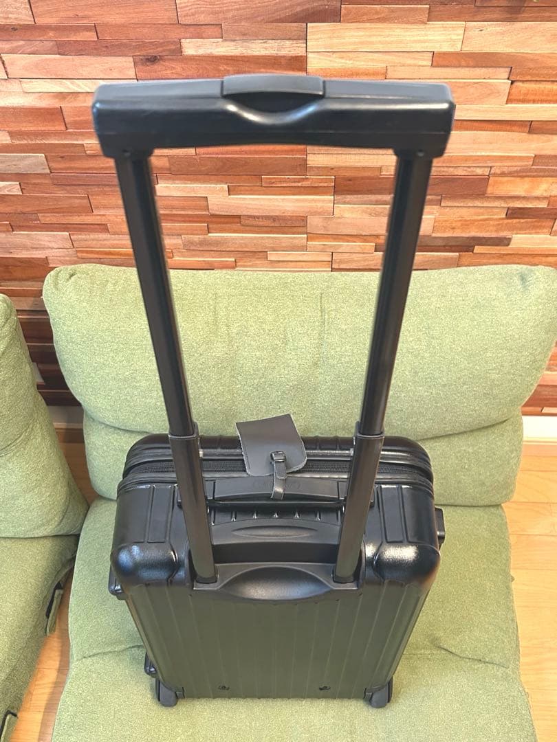 RIMOWA SALSA 35L 黒リモア サルサ 2輪 廃盤 機内持ち込み可