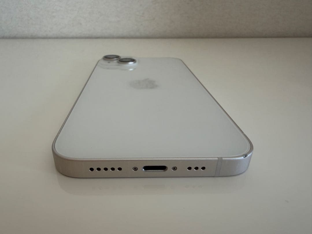Apple iPhone 14 スターライト 本体