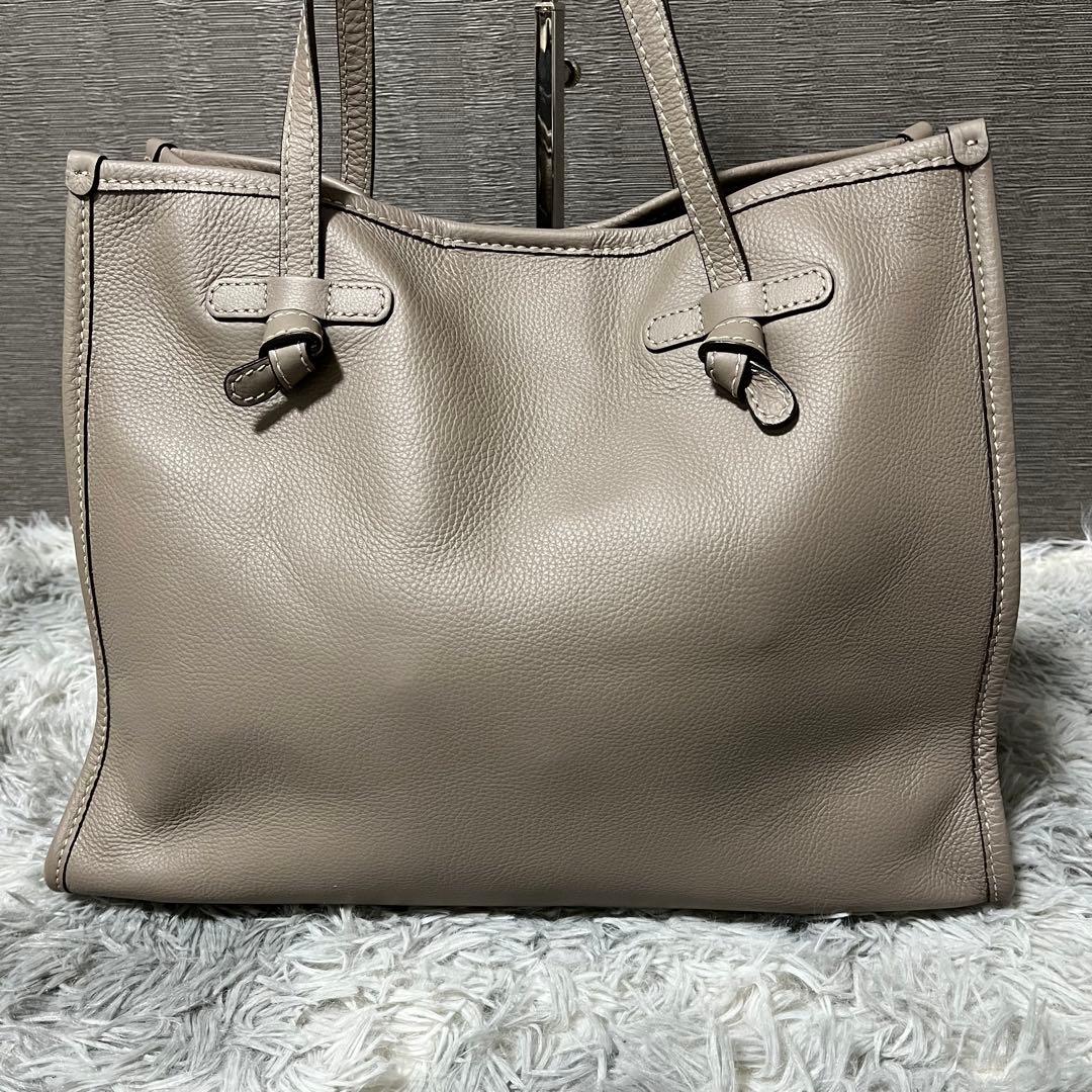 ✨️美品✨️ ジャンニキャリーニ マルチェッラ オールレザー グレージュ 肩掛け