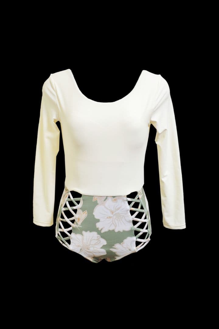 今期新作　完売商品　swelly