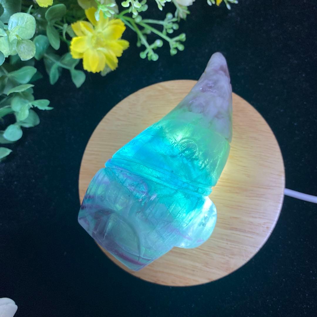 エンジェルフェザー フローライト トリプルカラー ノーム カービング 置物