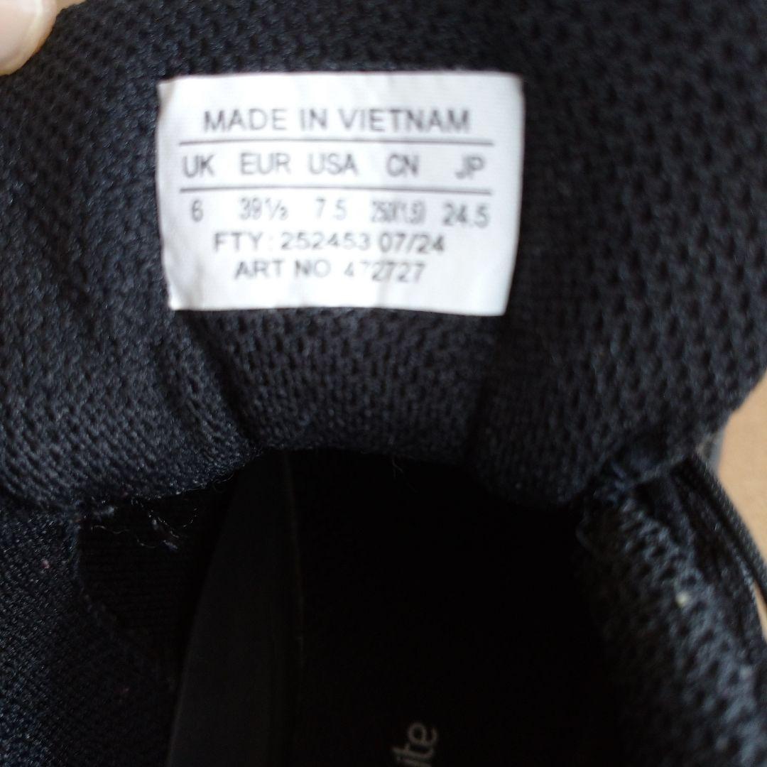 SALOMON　XA PRO 3D V9 GTX　24.5㎝